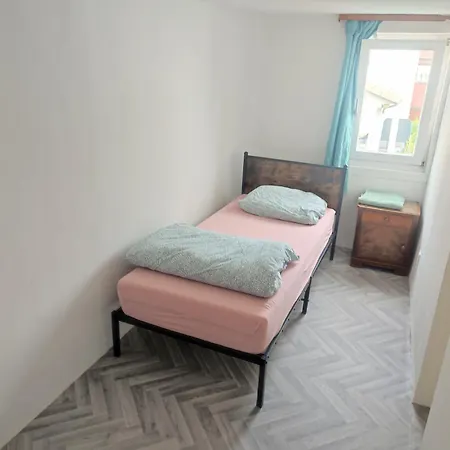 Xxl Mega House 24 7 Check In *