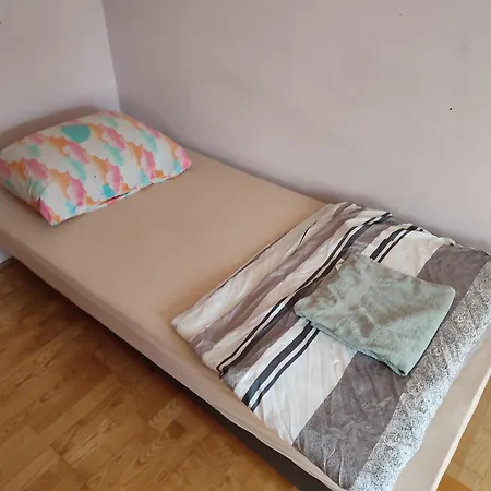 Xxl Mega House 24 7 Check In Apartmán Kelkheim