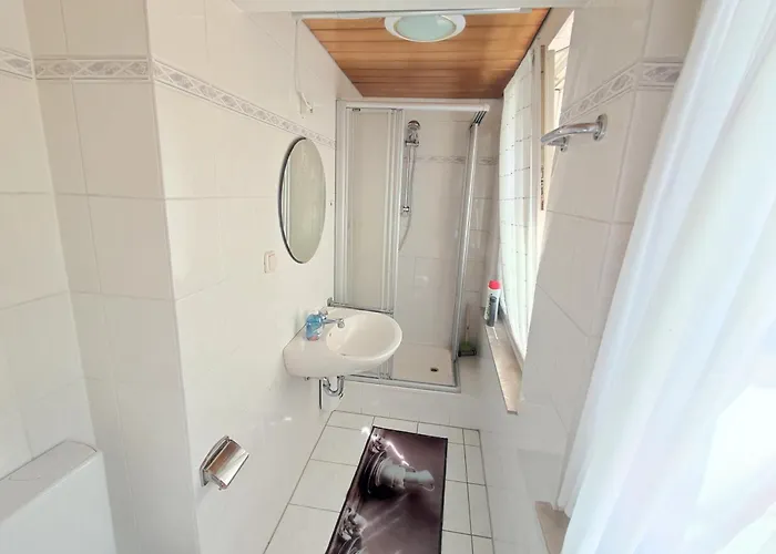 Xxl Mega House 24 7 Check In Apartment *